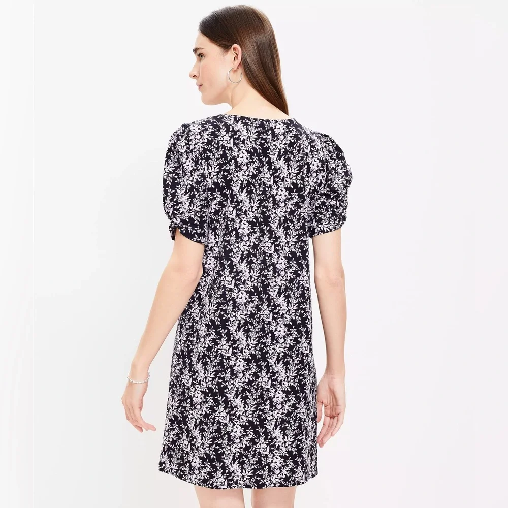 LOFT Knotted Puff Sleeve V-Neck Dress - Picture 3 of 9